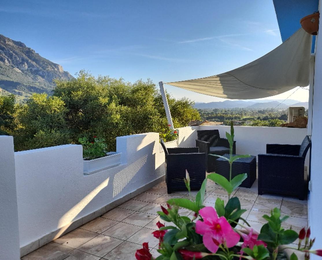 Agriturismo Palas De Serra Country Resort Onifai Экстерьер фото